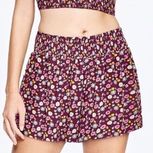 Victoria Secret Pink Smocked Floral Short🌺
